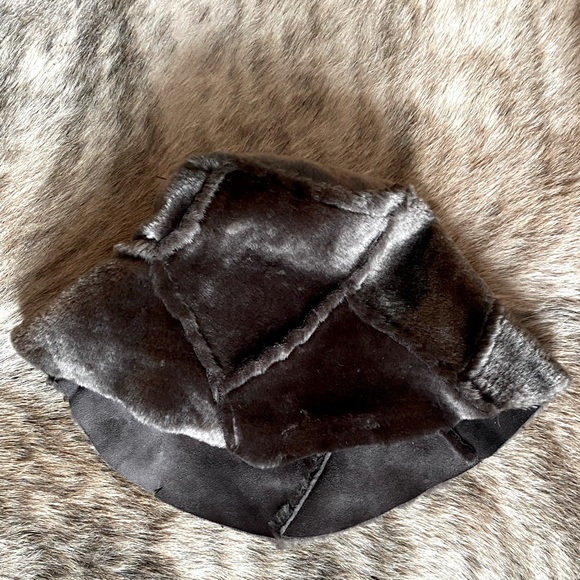 Bucket Hat - Picture 3 of 4